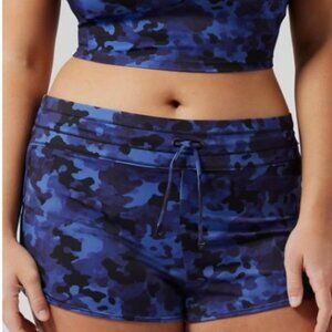 Athleta Freestyle Blue Camo Swim Short, LARGE